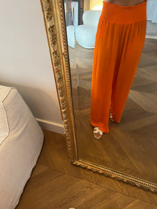 Malika Menard Pantalon orange Vero Moda