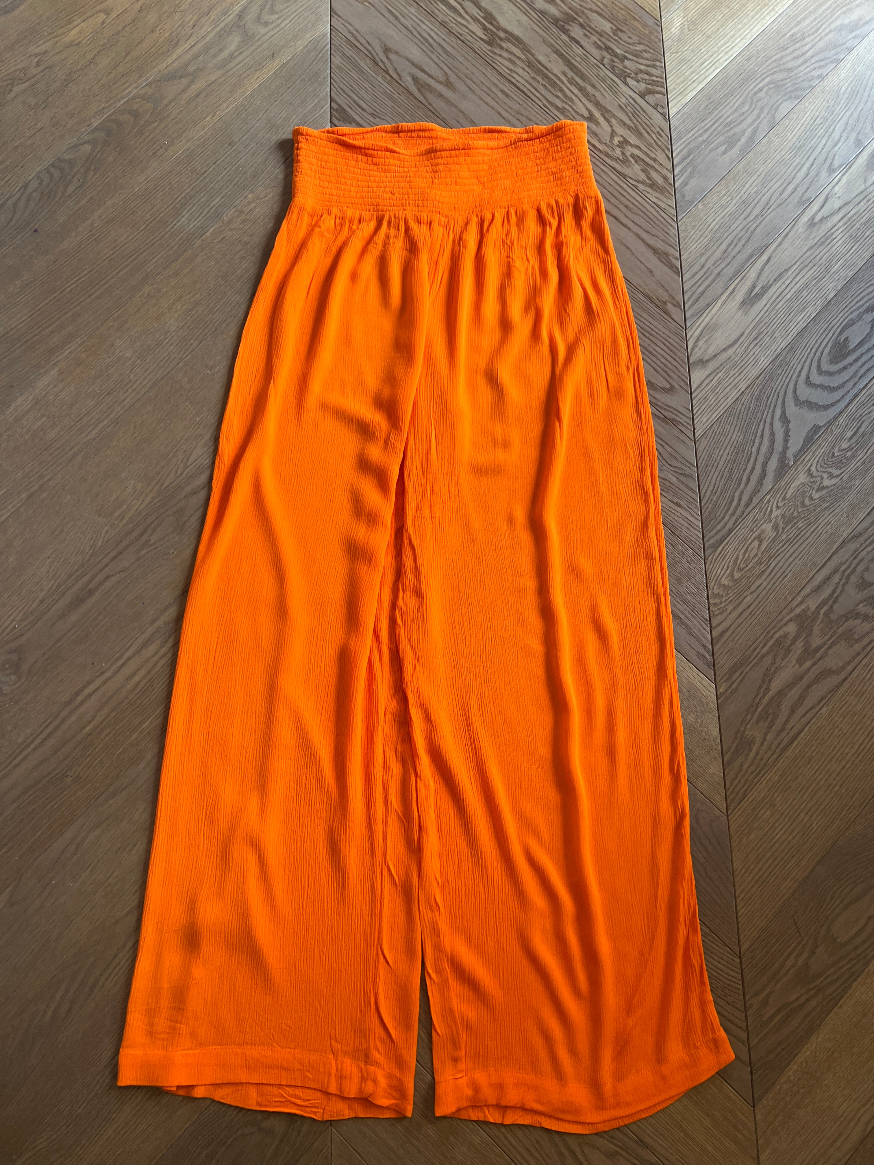 Malika Menard Pantalon orange Vero Moda