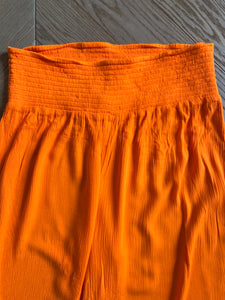 Malika Menard Pantalon orange Vero Moda