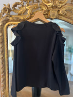 Charger l&#39;image dans la galerie, Weill - Top noir épaules dénudées à froufrous
