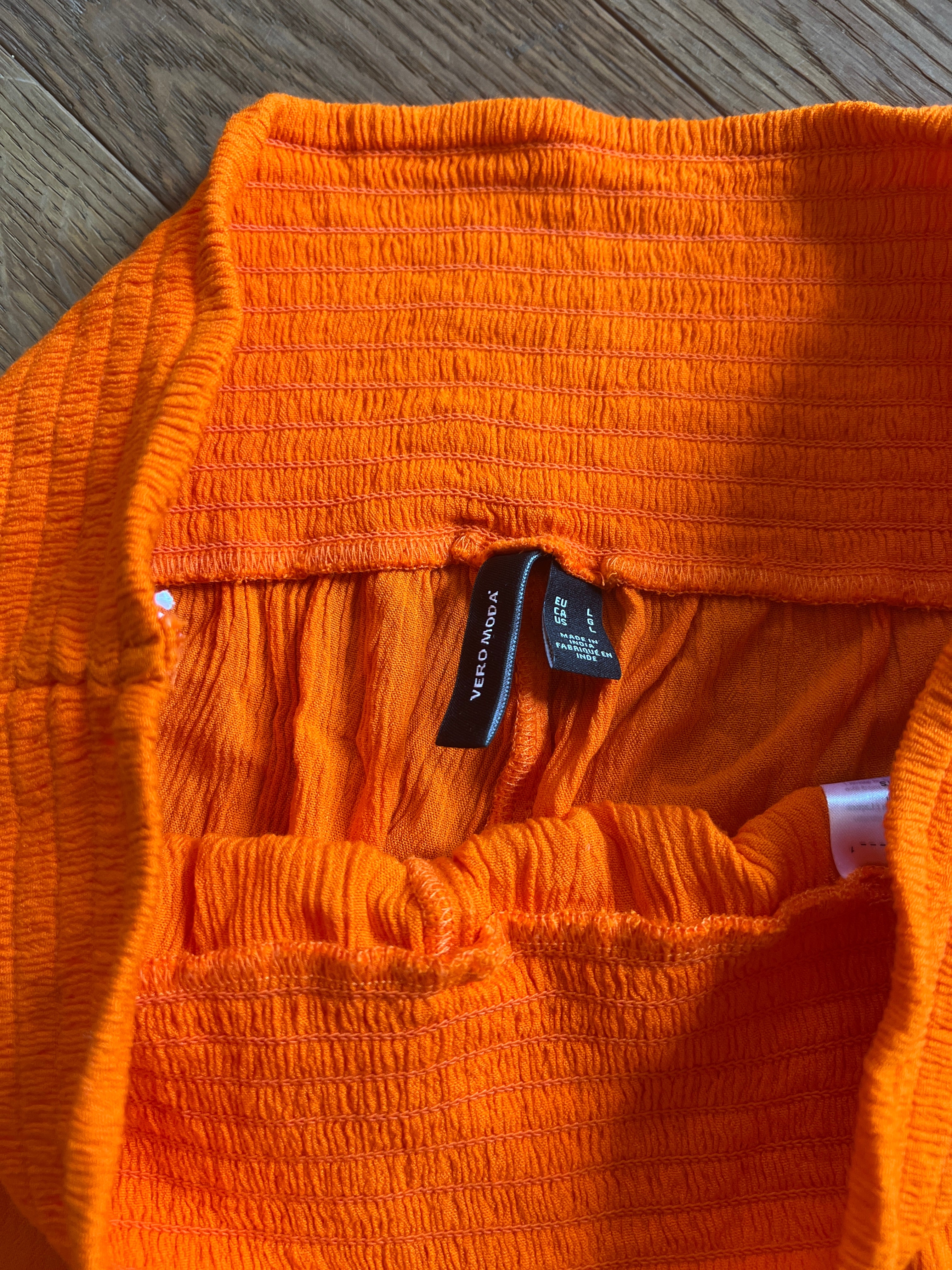 Malika Menard Pantalon orange Vero Moda