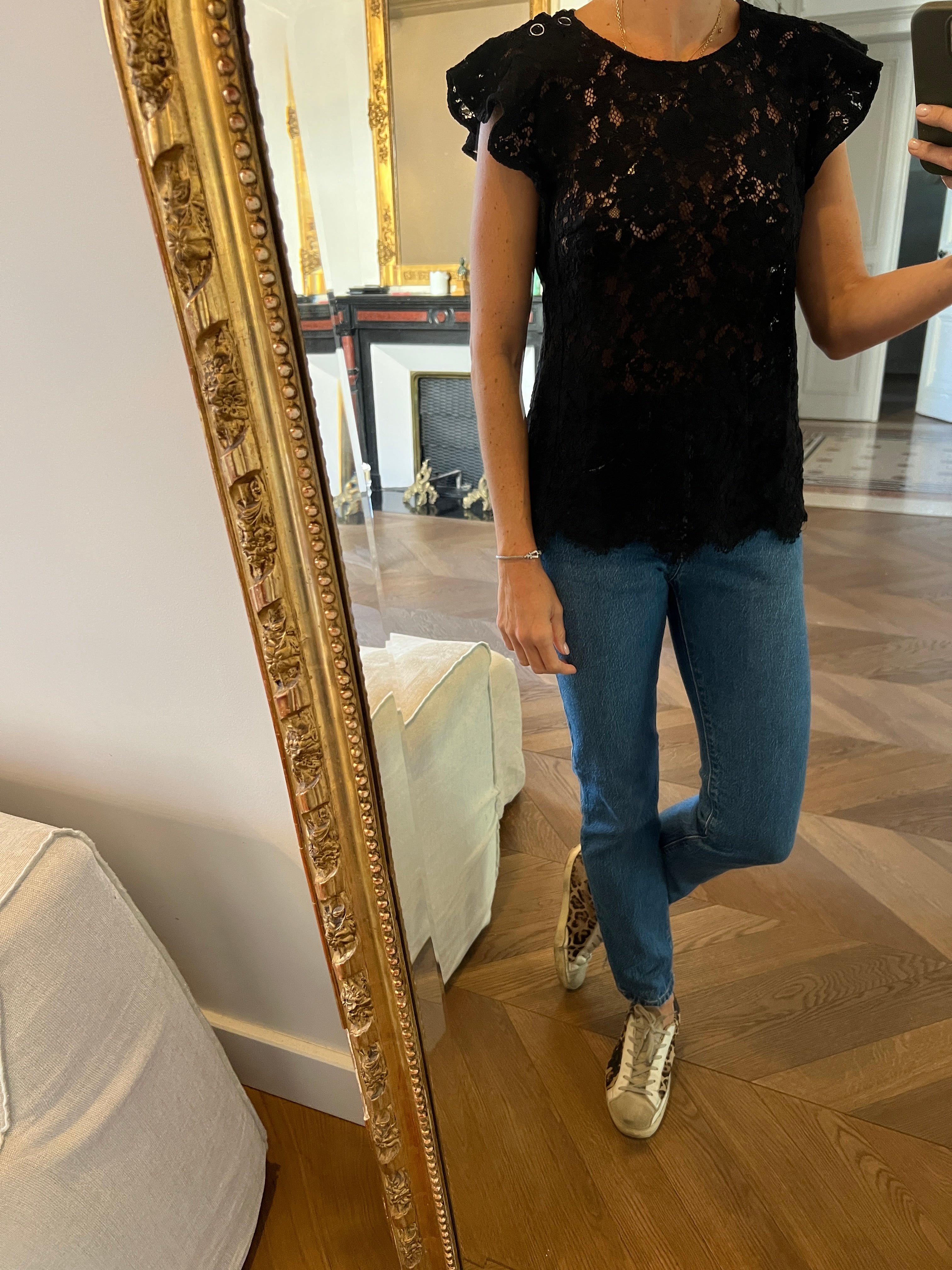 Top Claudie Pierlot manches courtes en dentelle