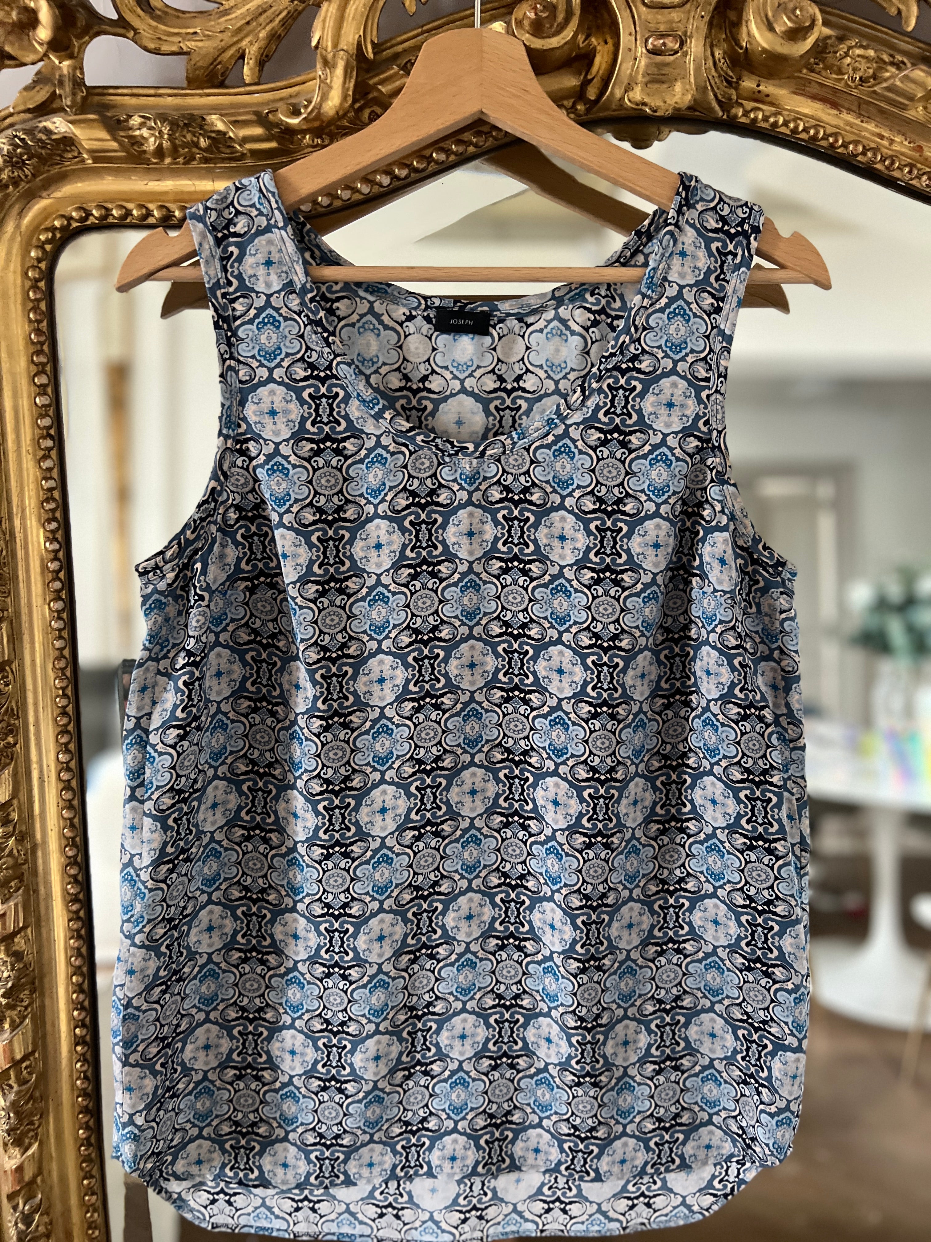 Joseph -  Débardeur en soie à motifs