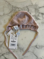 Charger l'image dans la galerie, Zara - Bonnet 1-6 mois rose Neuf
