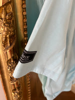 Charger l'image dans la galerie, Versace - T-shirt bleu ciel
