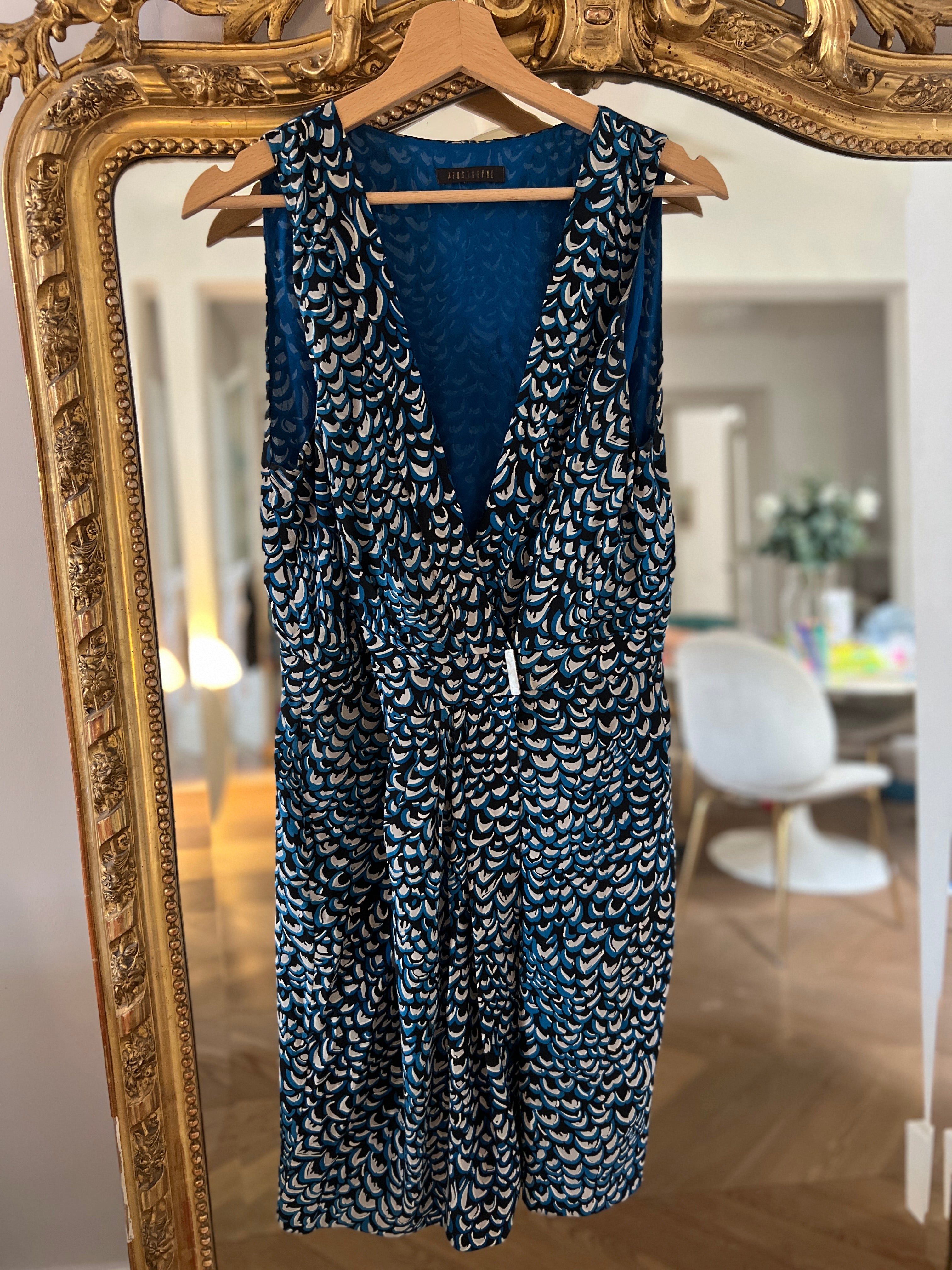 Apostrophe Paris - Robe bleue à motifs