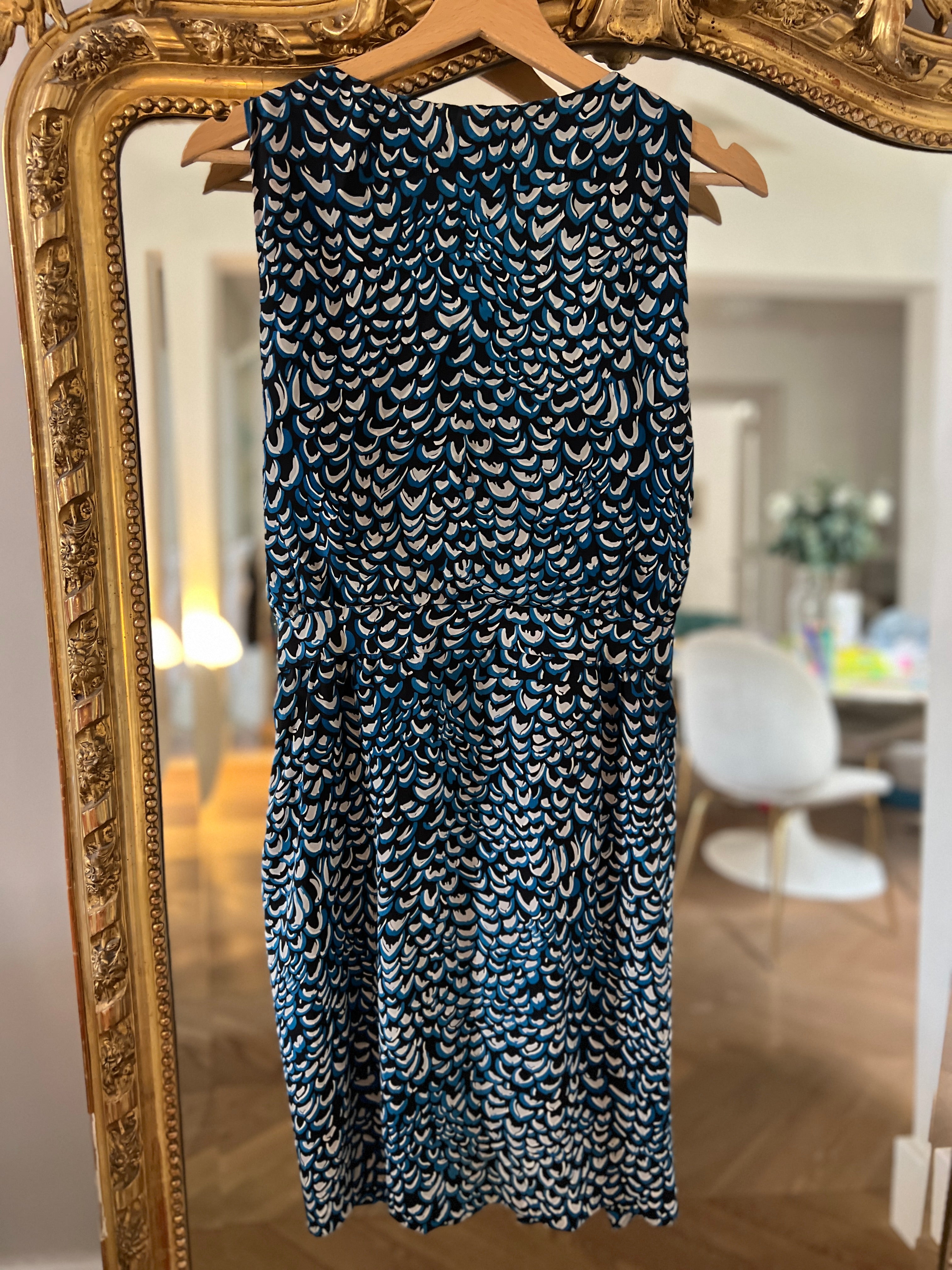 Apostrophe Paris - Robe bleue à motifs