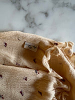 Charger l'image dans la galerie, Konges Slojd - Barbotteuse beige petits fleurs T.12 mois
