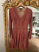 Charger l'image dans la galerie, BCBG - Robe rose BCBG Maxazria

