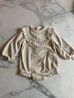 Charger l'image dans la galerie, Kiabi - Bloomer ecru cotelé en velours T.6mois
