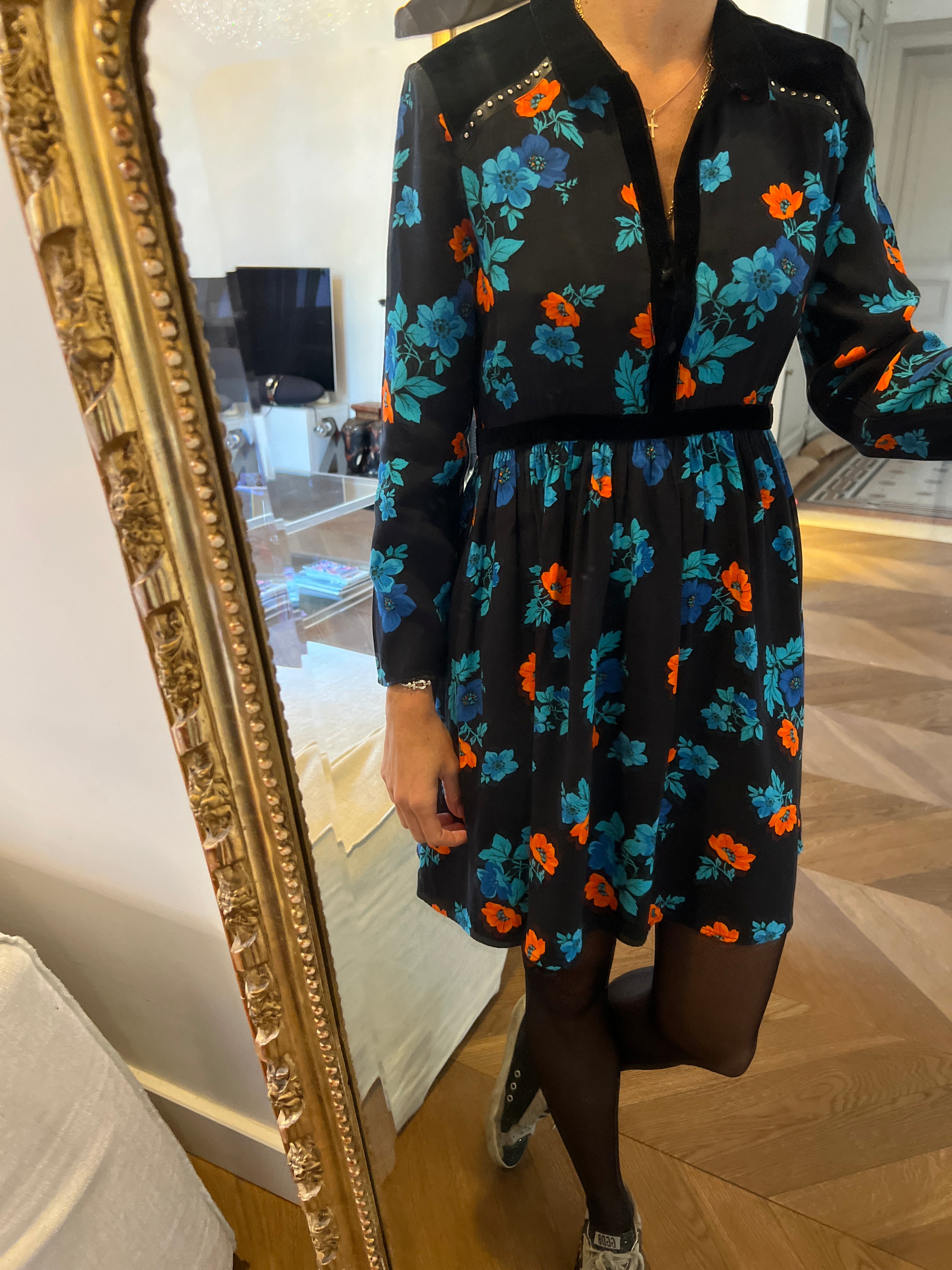 Robe Maje à fleurs bleu et orange col velour