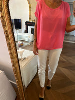 Charger l'image dans la galerie, American Vintage -  T-Shirt rose col rond
