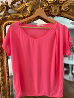 Charger l'image dans la galerie, American Vintage -  T-Shirt rose col rond
