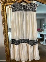 Charger l'image dans la galerie, Ba&amp;sh - Robe Gragavon ecru pompons
