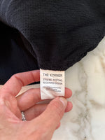 Charger l&#39;image dans la galerie, TheKorner - Robe noire classique
