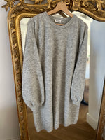 Charger l&#39;image dans la galerie, Robe Pull American Vintage en alpaga gris
