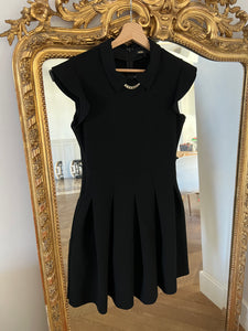 Robe Maje noire chainette or