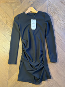 Robe Zara noire Neuve