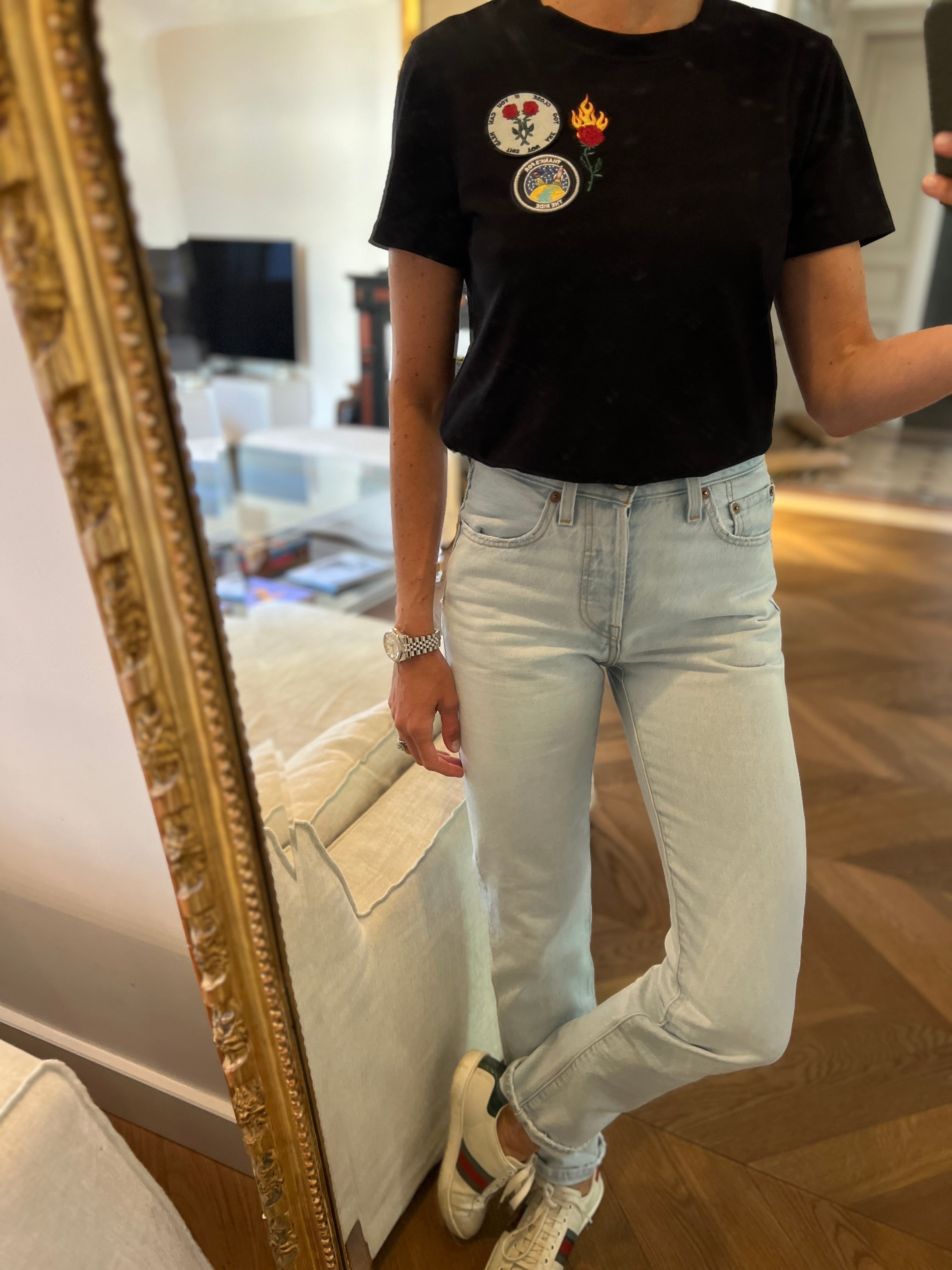 T-shirt noir Maje avec fleurs