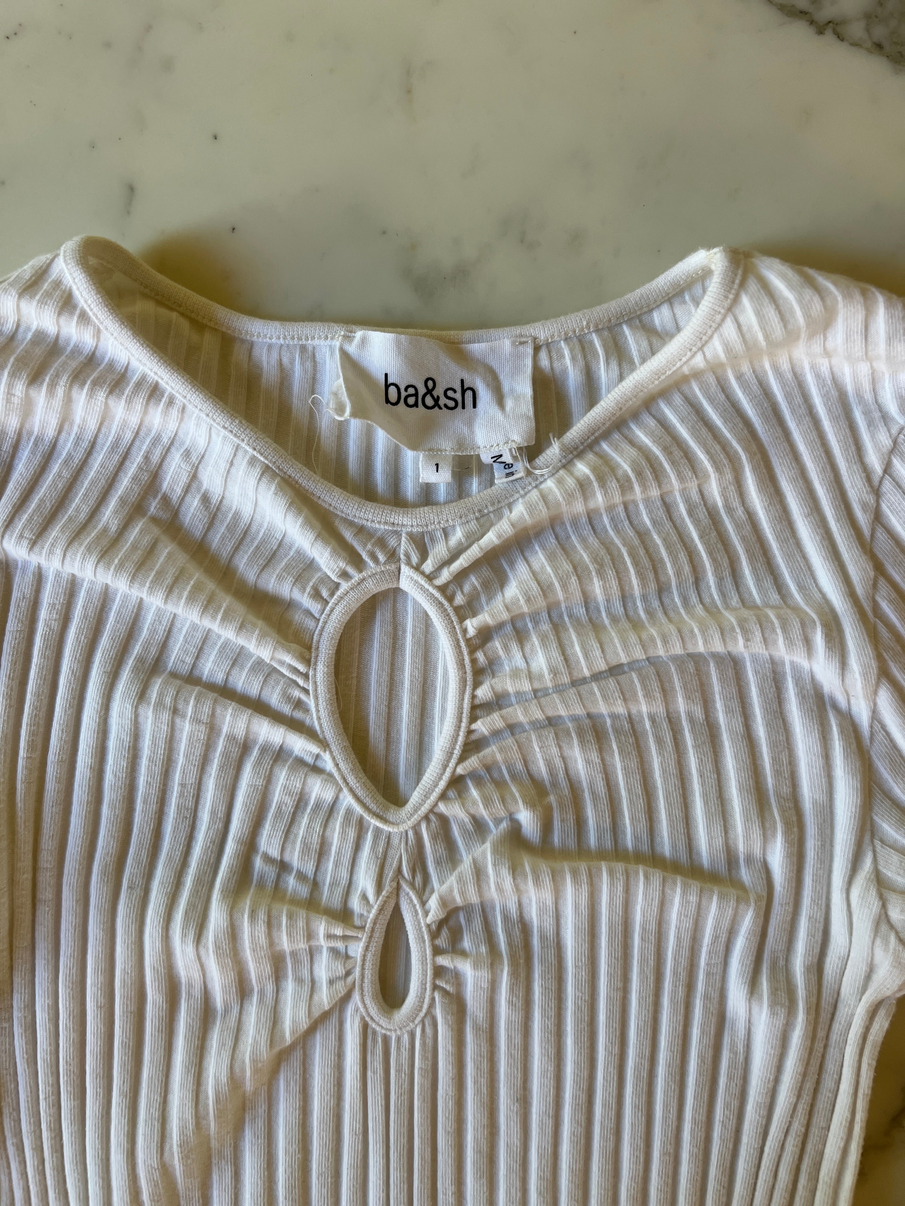 Top Ba&sh blanc décolleté avec ronds