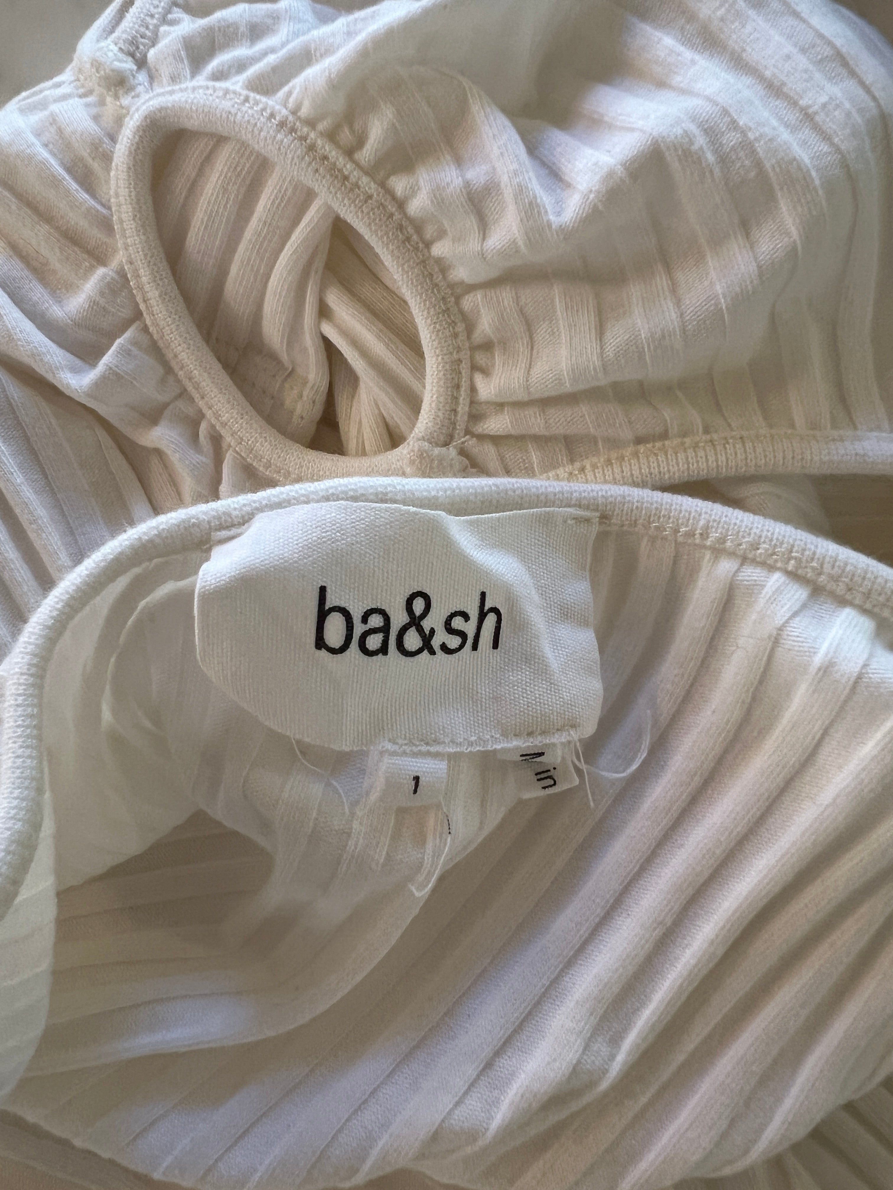 Top Ba&sh blanc décolleté avec ronds