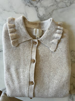 Charger l'image dans la galerie, H&amp;M -  Gilet beige boutons dorés
