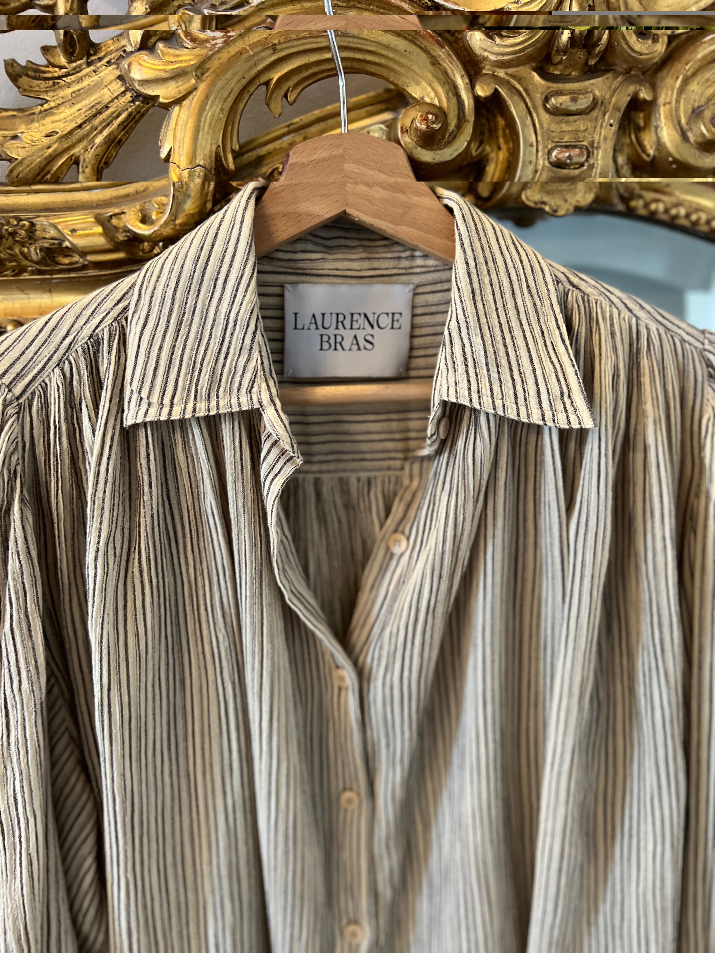 Laurence Bras - Blouse chemise à rayures beige