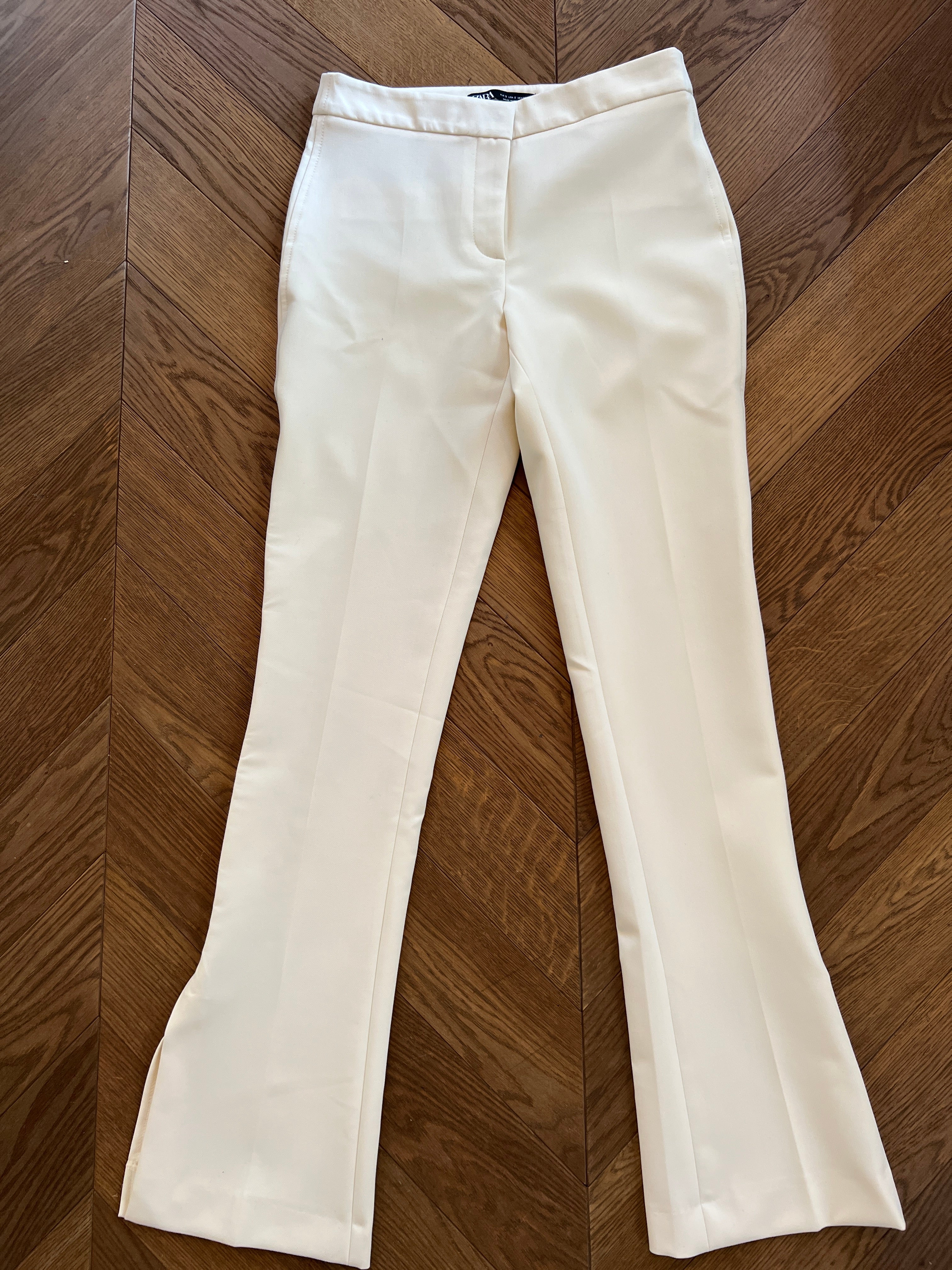 Pantalon Zara ecru chic