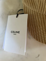 Charger l&#39;image dans la galerie, Celine - Casquette en velours beige neuve
