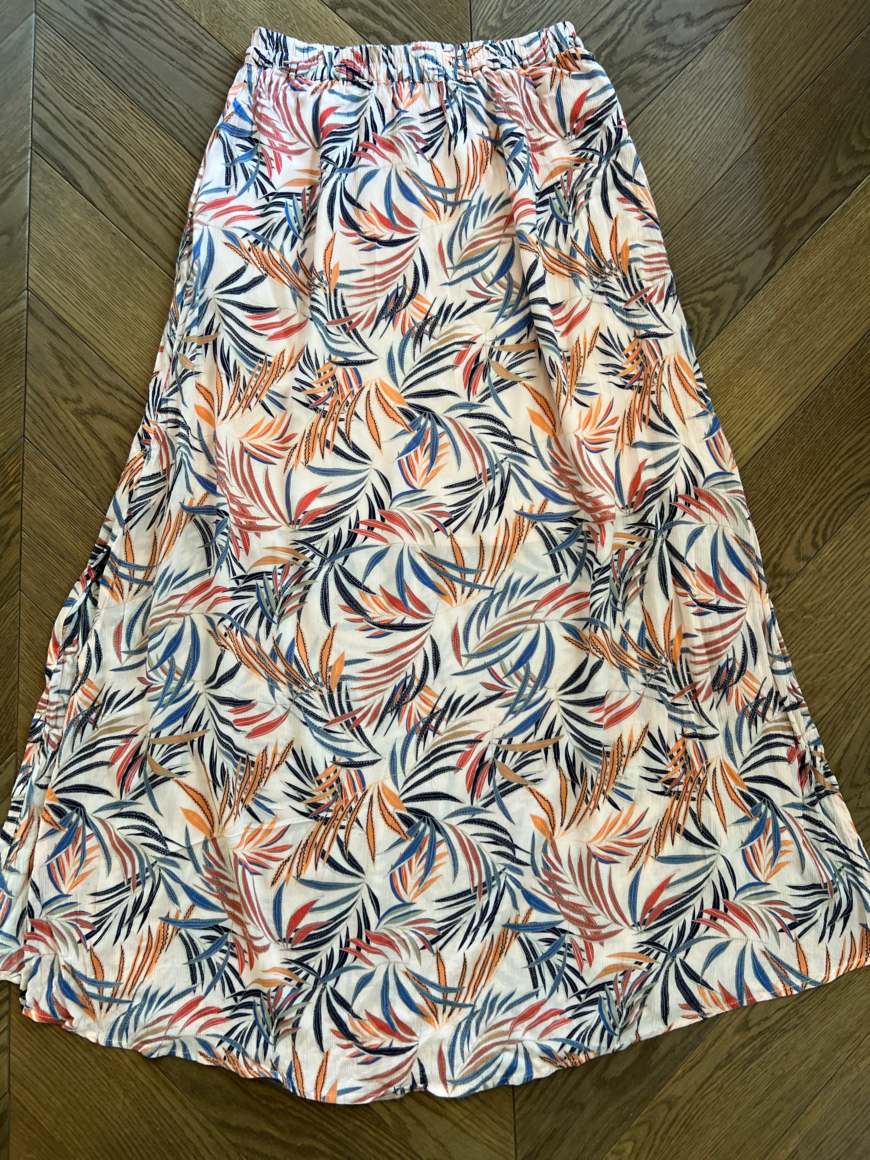 Jupe Designers Society