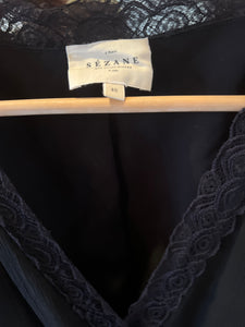 Robe Sezane noir décolleté dentelle en soie