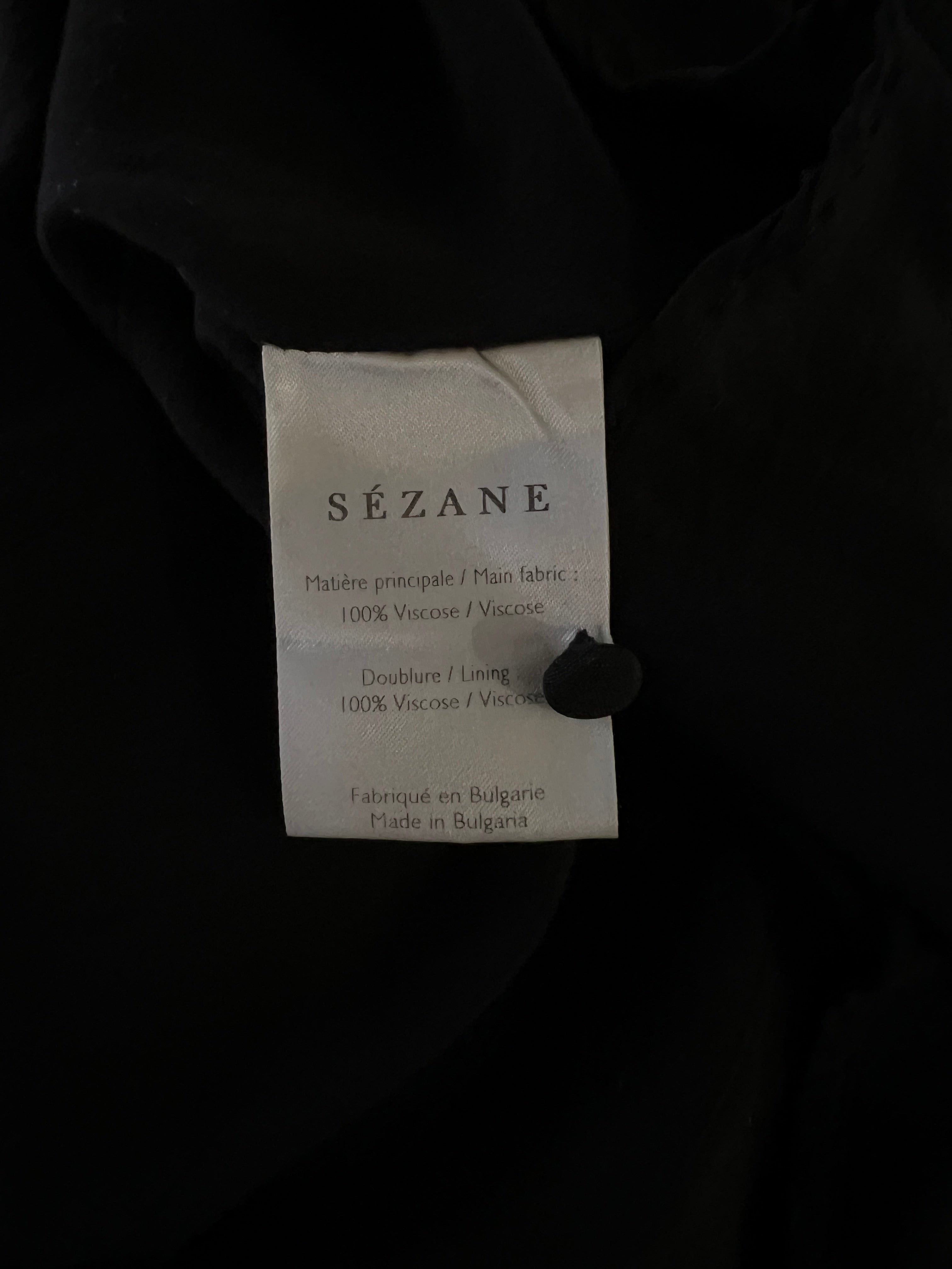 Robe longue Sezane noire à boutons