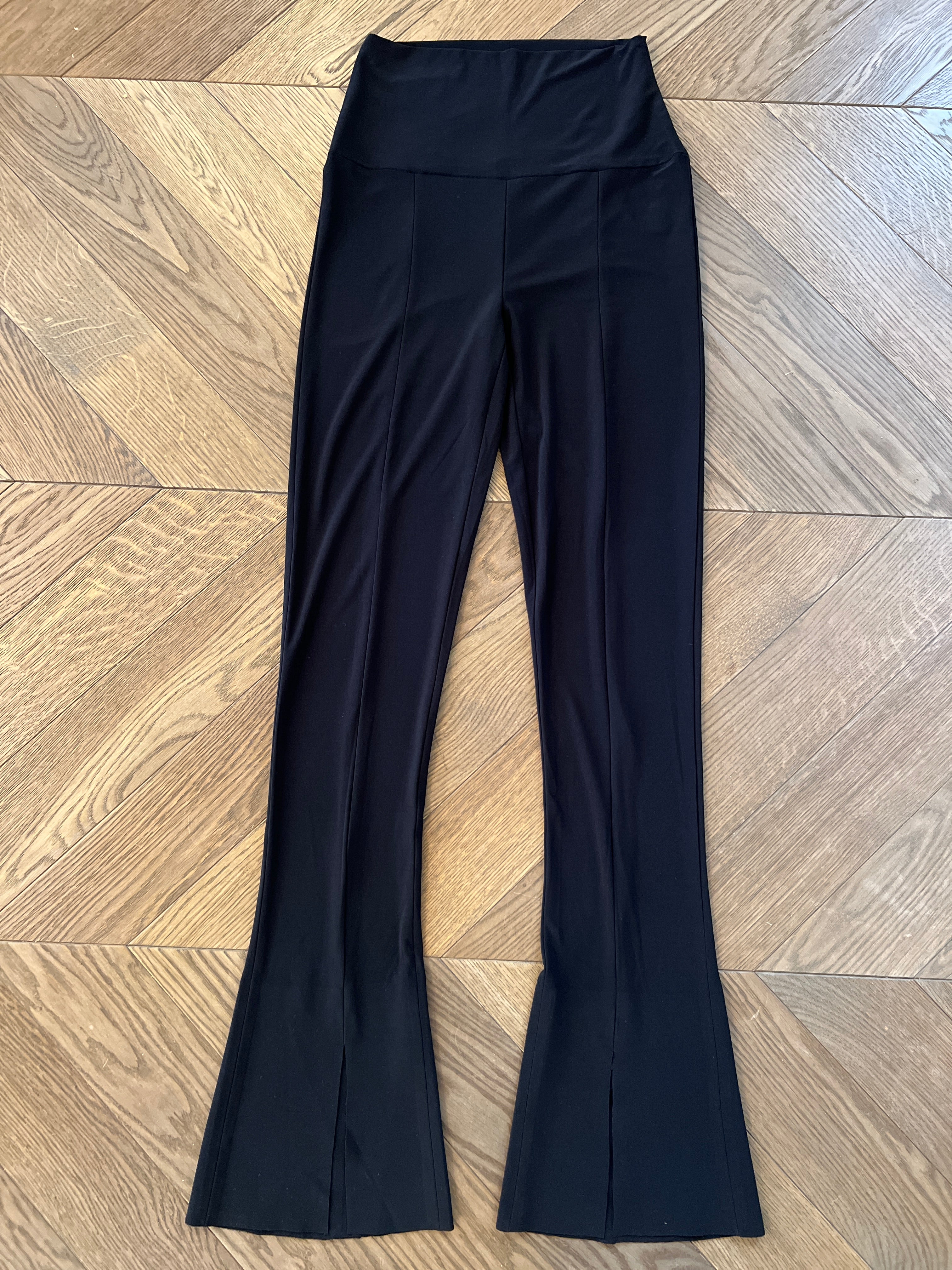 Pantalon Norma Kamali fluide noir