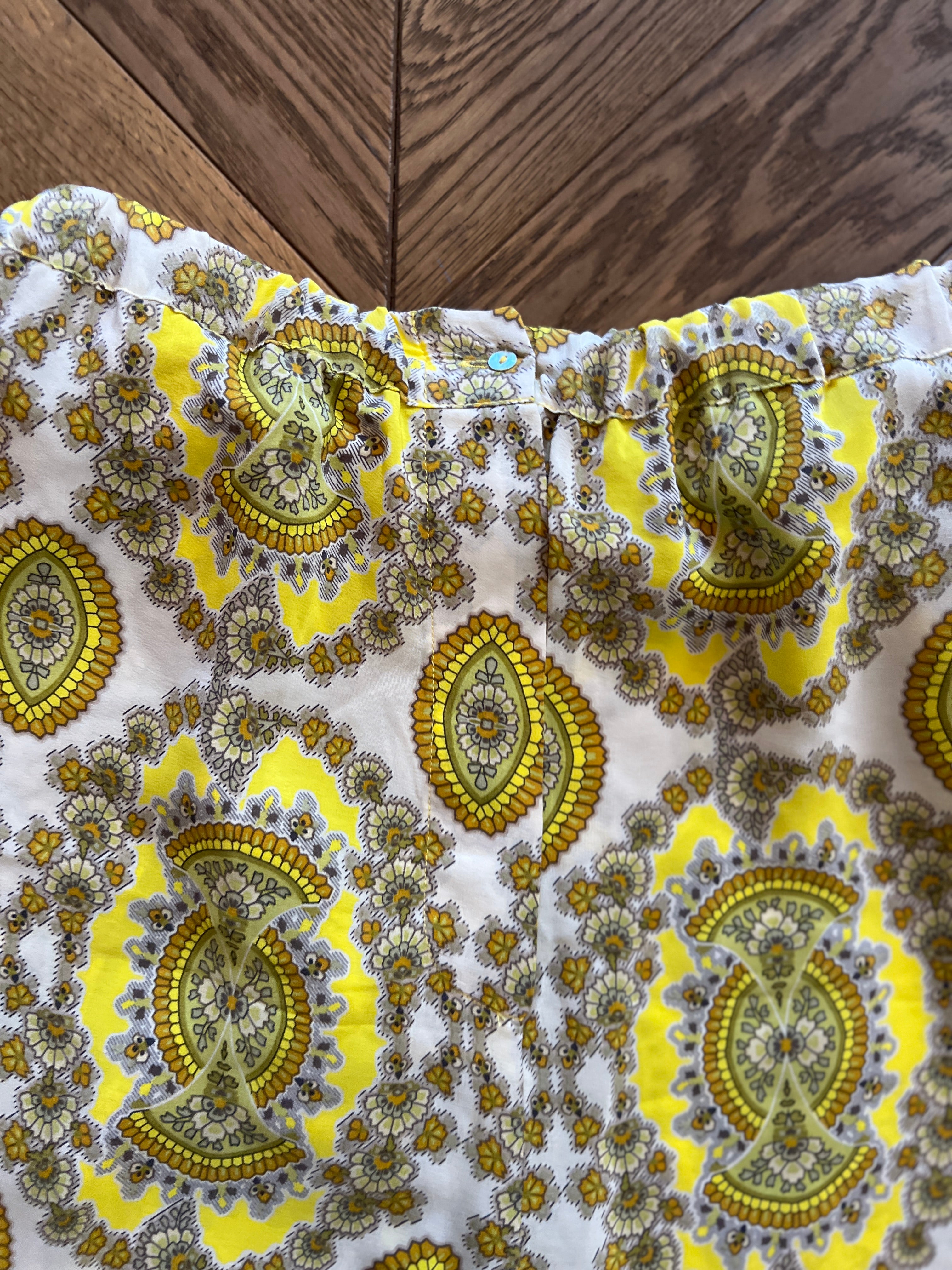 Topolina - Pantalon fluide à motifs jaunes