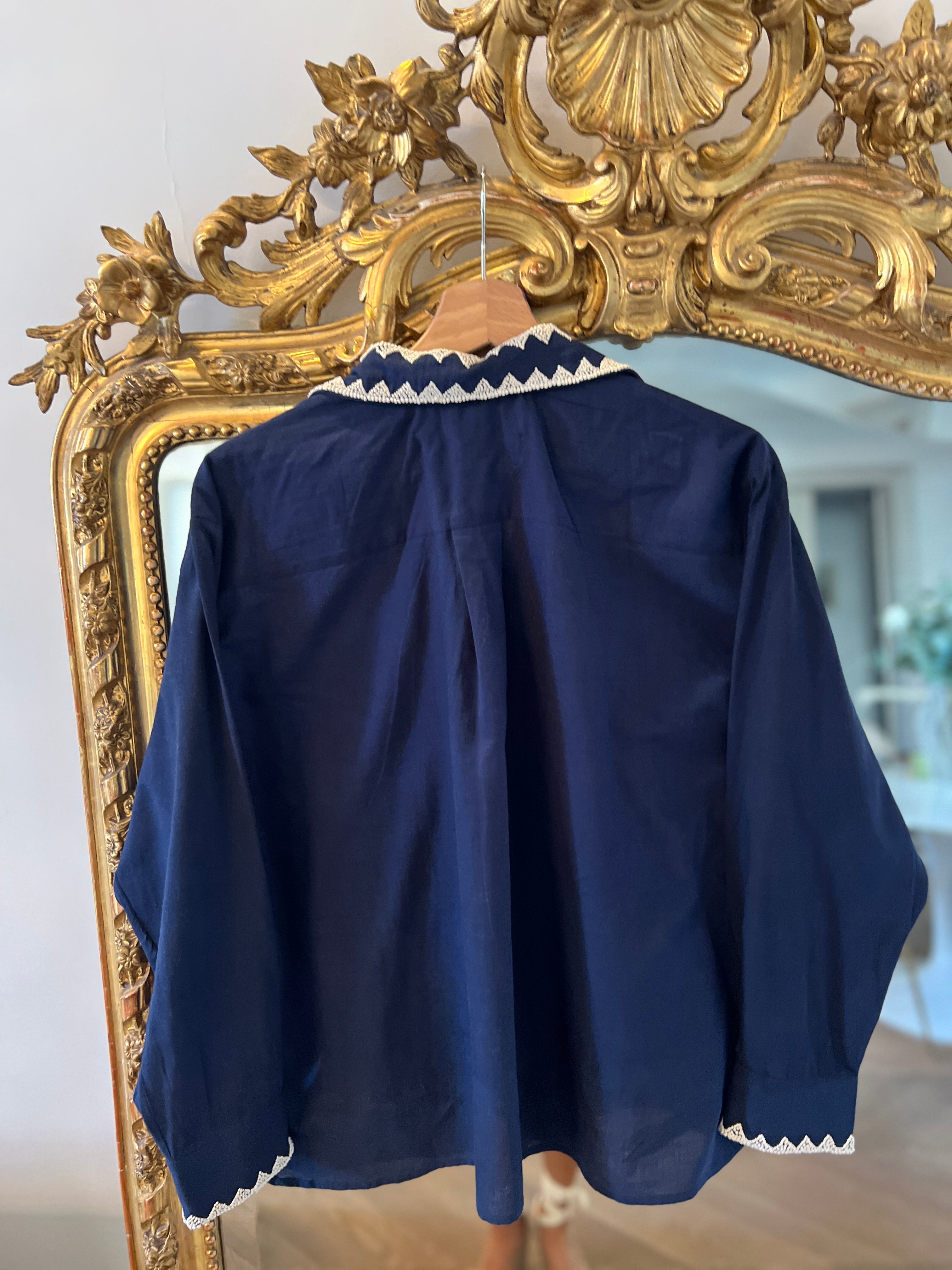 Mii - Chemise bleu marine col ecrue