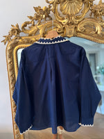 Charger l&#39;image dans la galerie, Mii - Chemise bleu marine col ecrue
