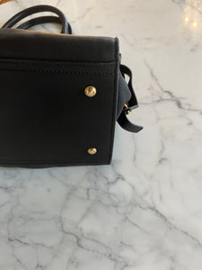 Sac à main Yves Saint Laurent Chyc en cuir noir