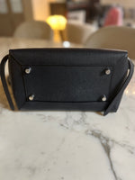 Charger l&#39;image dans la galerie, Sac Celine Belt Mini Modèle veau grainé bleu marine
