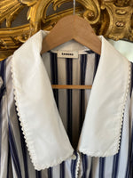 Charger l&#39;image dans la galerie, Chemise Sandro rayée bleue grand col blanc
