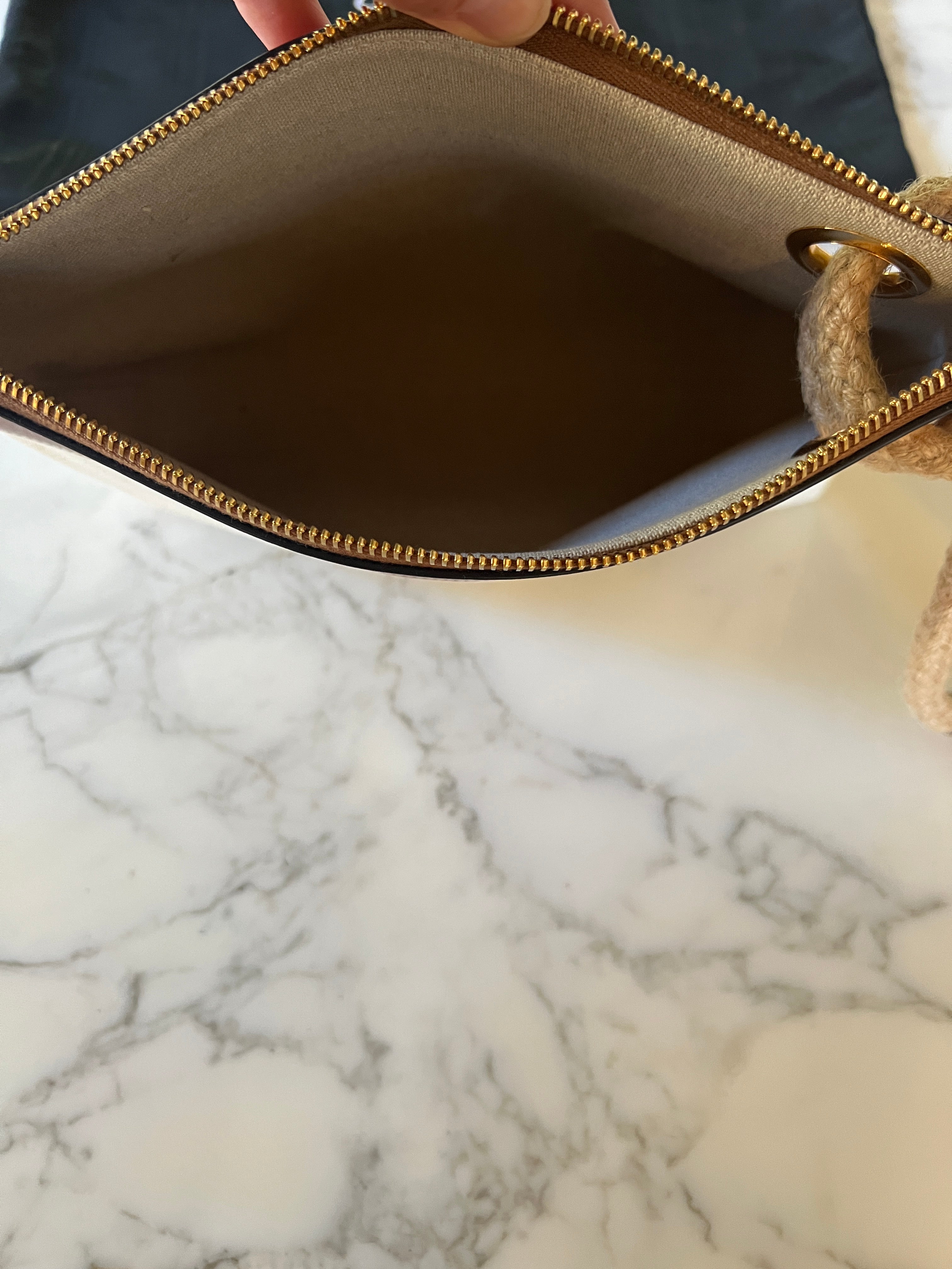 Celine - Pochette ecrue et camel