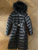 Charger l'image dans la galerie, Moncler  - Manteau doudoune Leersie à capuche
