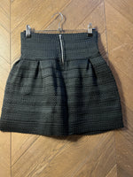 Charger l'image dans la galerie, Cache Cache - Jupe courte noire patineuse
