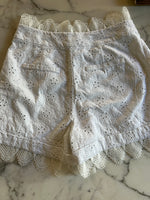 Charger l'image dans la galerie, Stella&amp;Suzie - Short broderie taille dentelle
