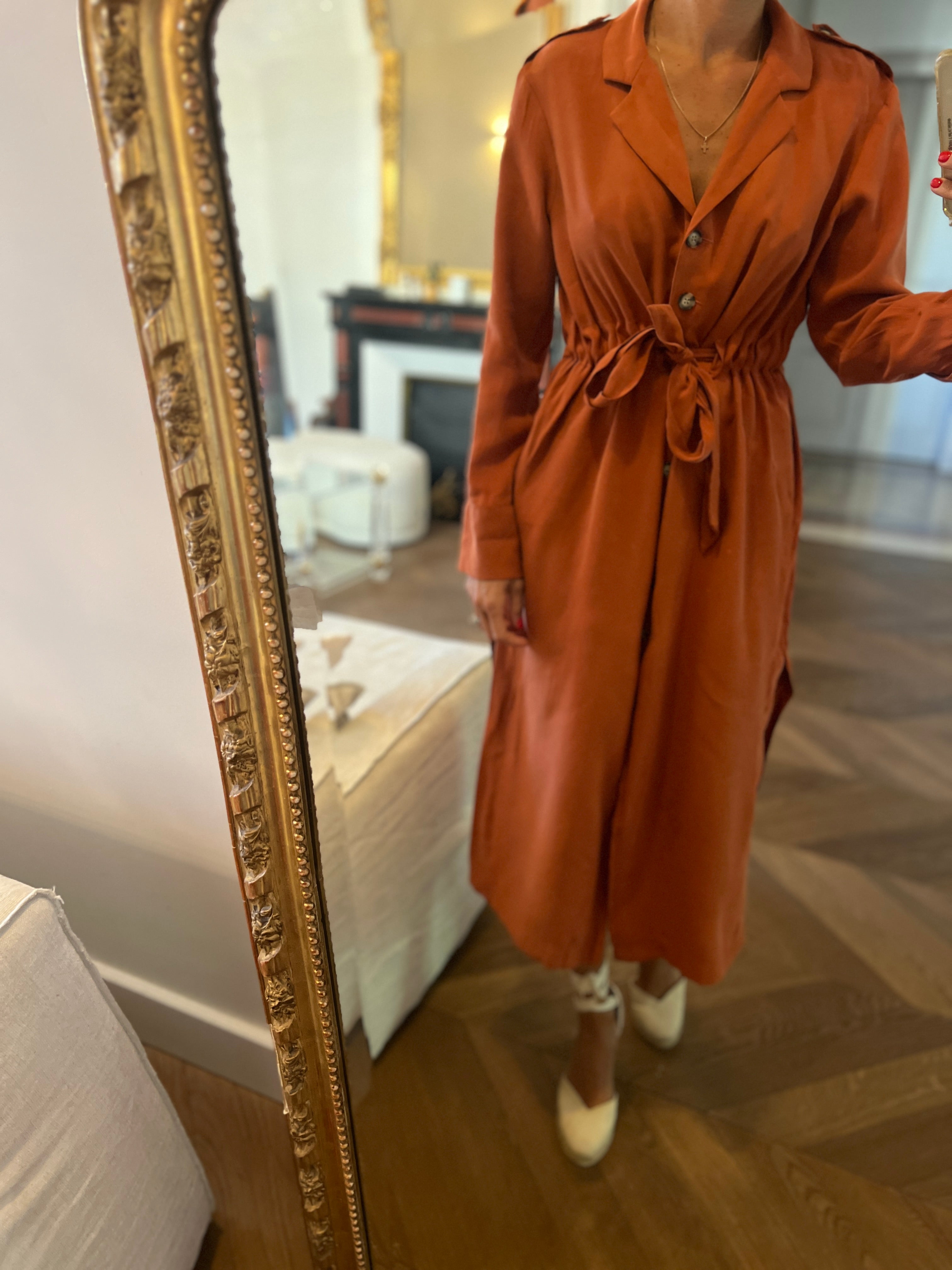 Zara - Robe longue terracotta à boutons