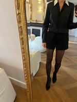 Charger l'image dans la galerie, Maje - Combishort noire col blanc simili cuir
