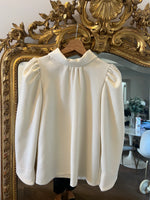 Charger l&#39;image dans la galerie, Janne Mill - Blouse ecrue boutons pressions
