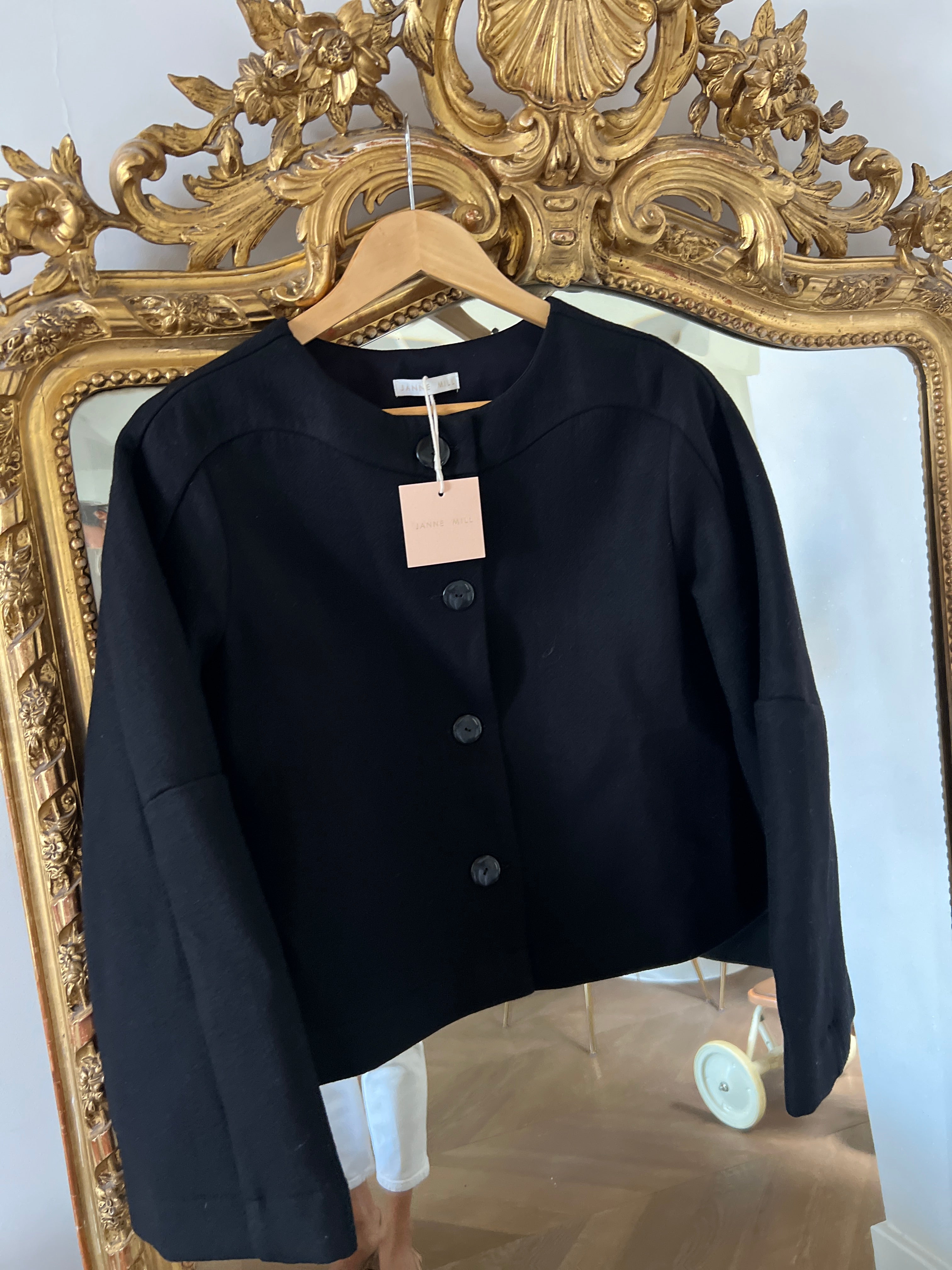 Janne Mill - Manteau noir Hadrien Neuf