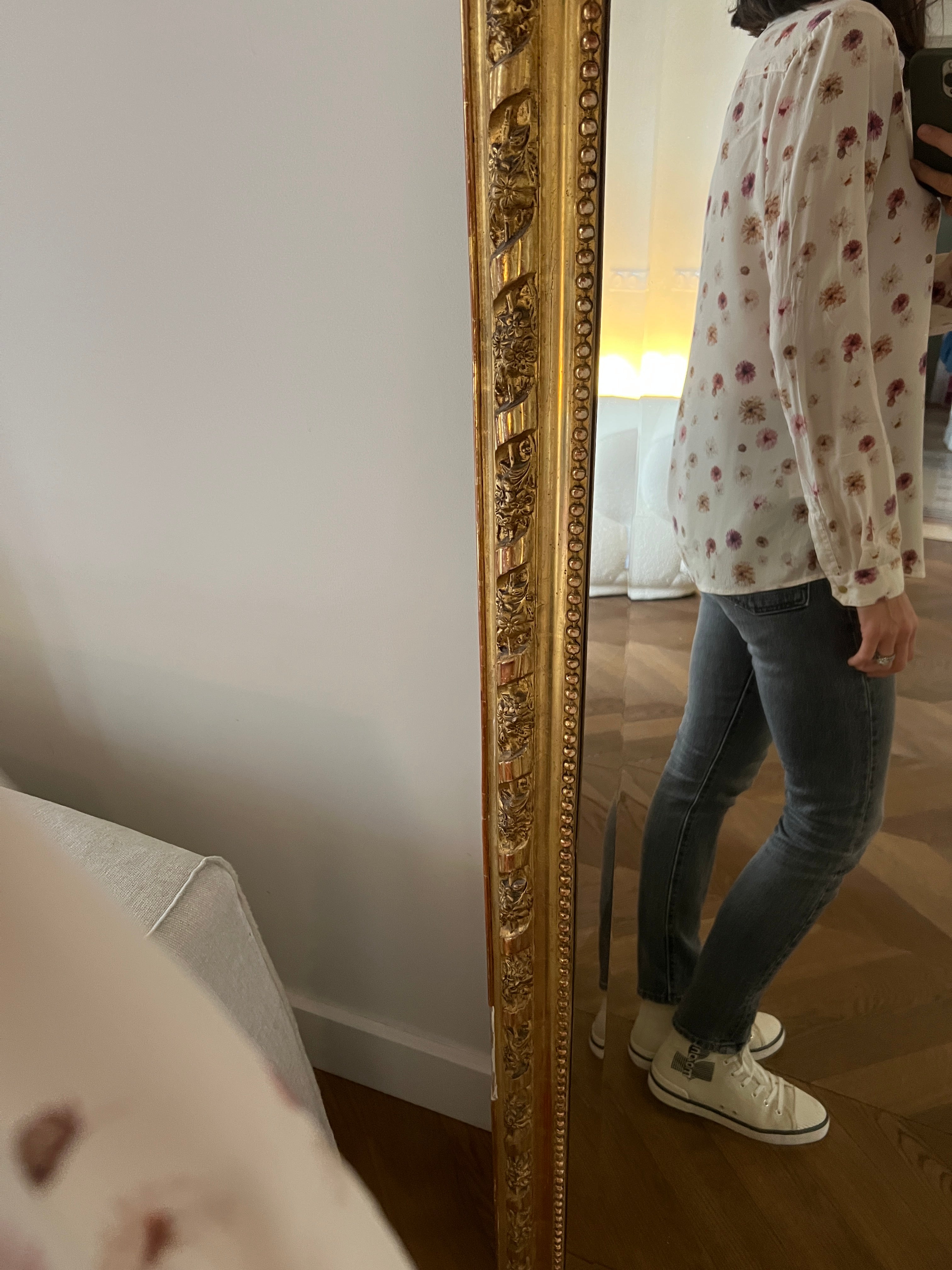 Chemise en soie Sezane beige à fleurs