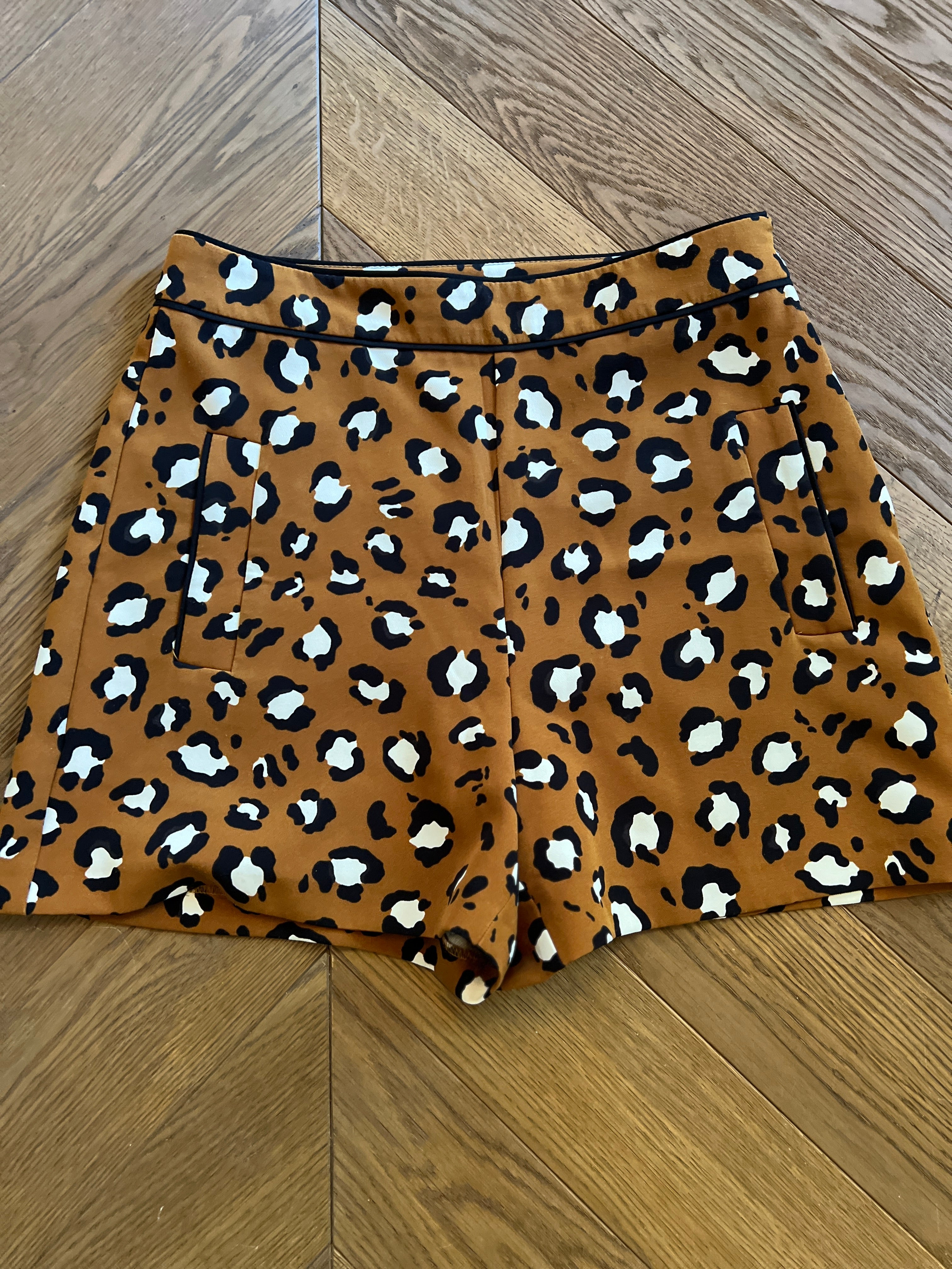 Short Zara Leopard