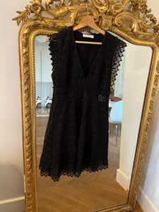 Robe Sandro dentelle noire col V